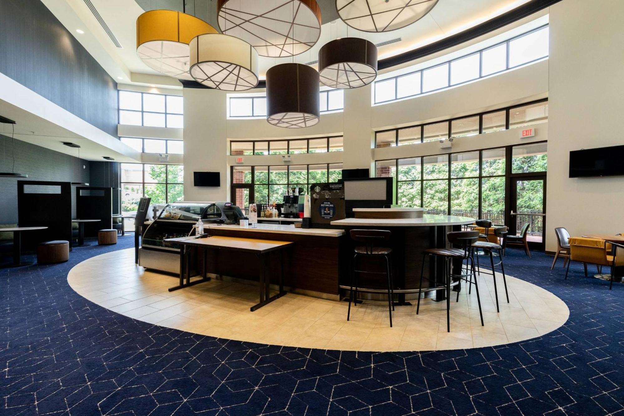 Courtyard By Marriott Cincinnati Midtown/Rookwood Екстериор снимка