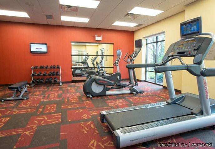 Courtyard By Marriott Cincinnati Midtown/Rookwood Екстериор снимка
