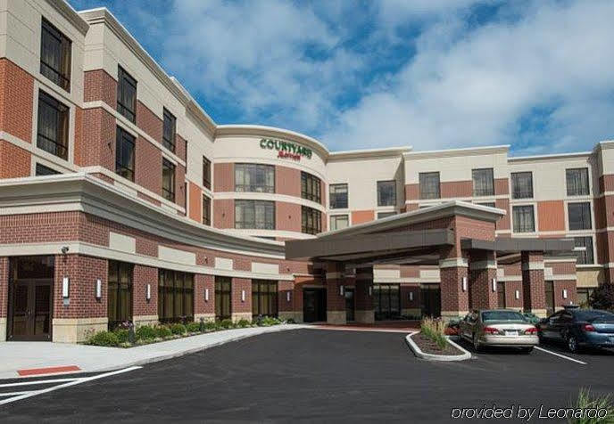 Courtyard By Marriott Cincinnati Midtown/Rookwood Екстериор снимка